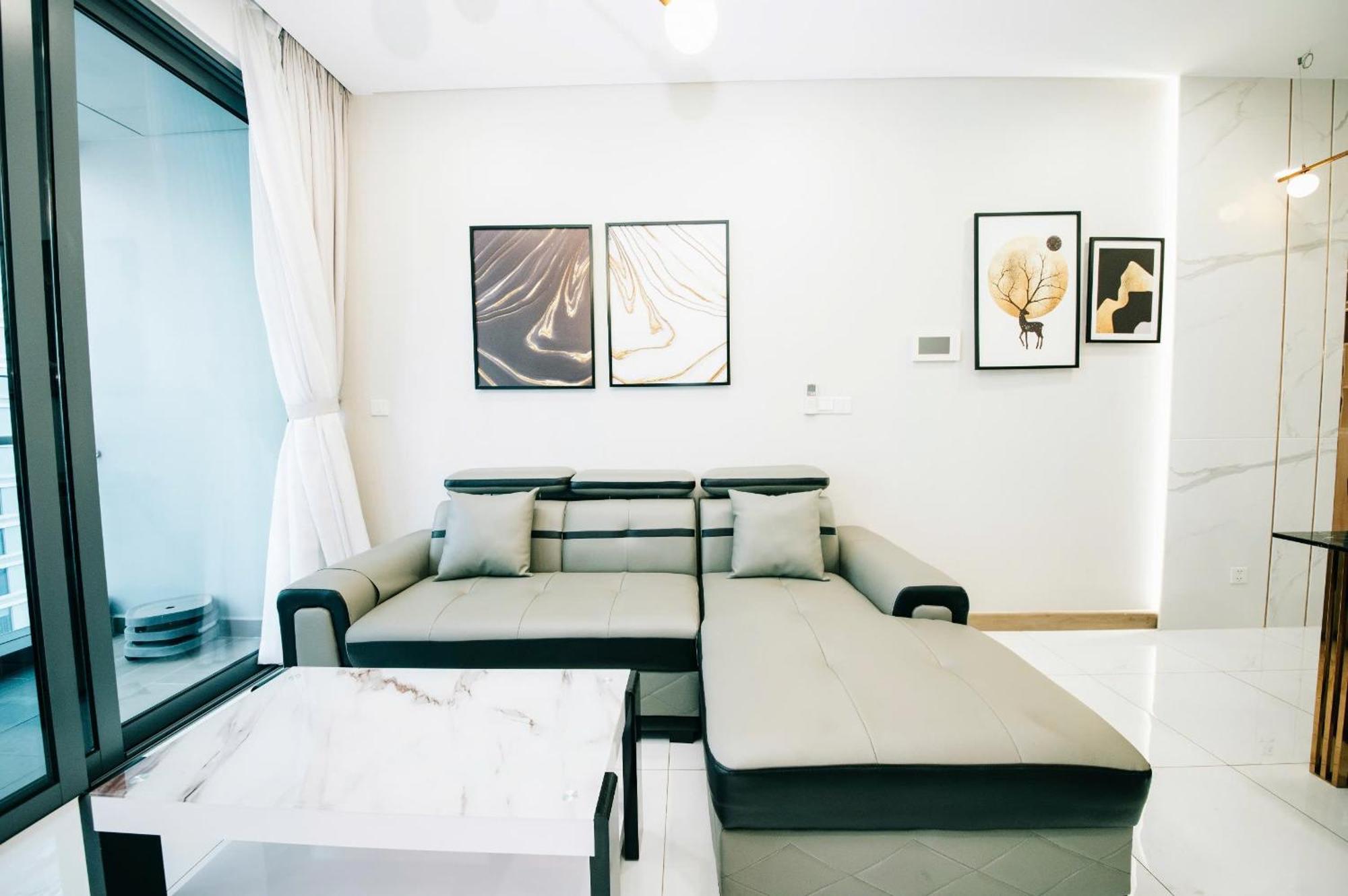 Sunwah Pearl * Ho Chi Minh City