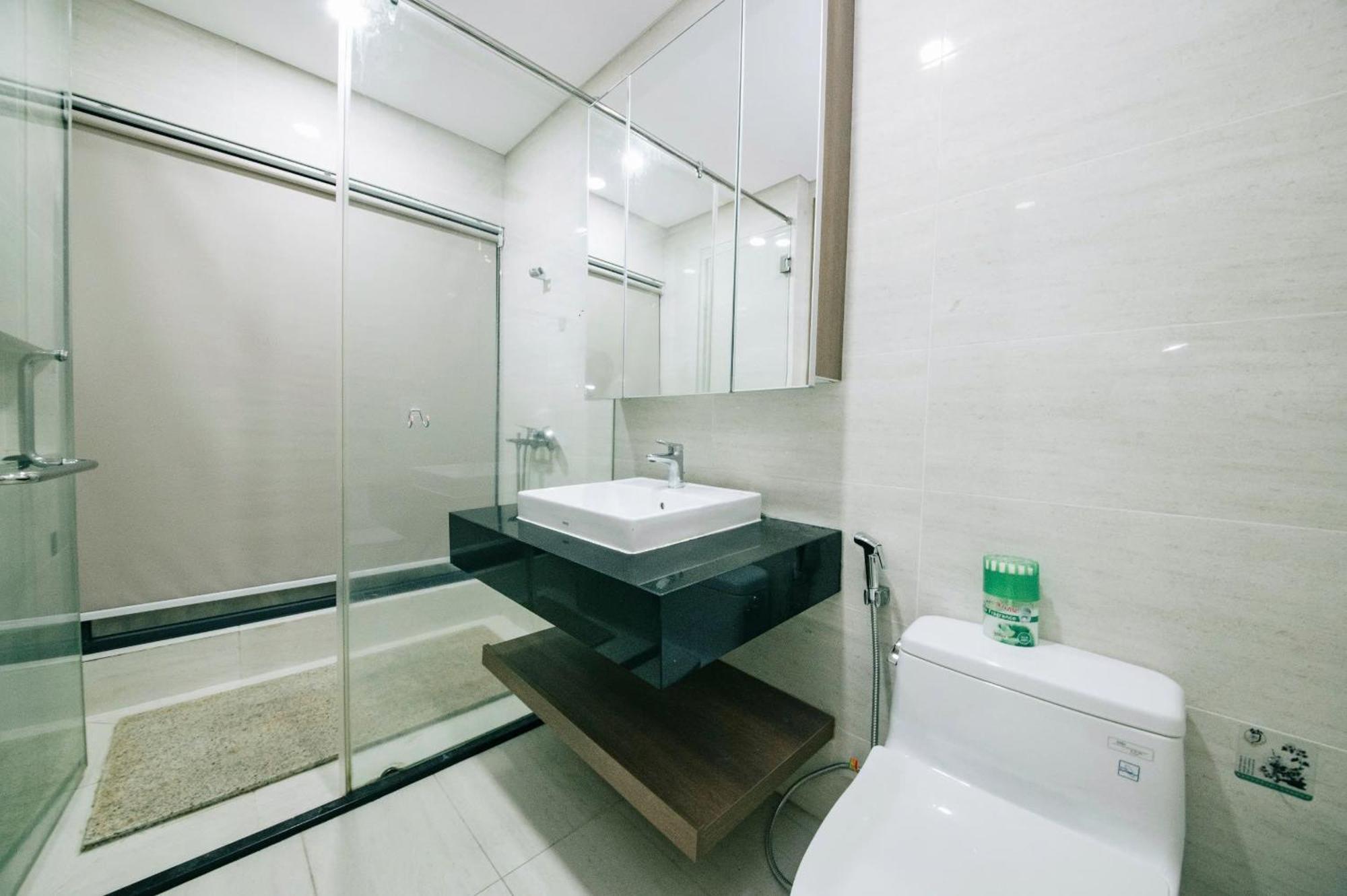 Sunwah Pearl * Ho Chi Minh City